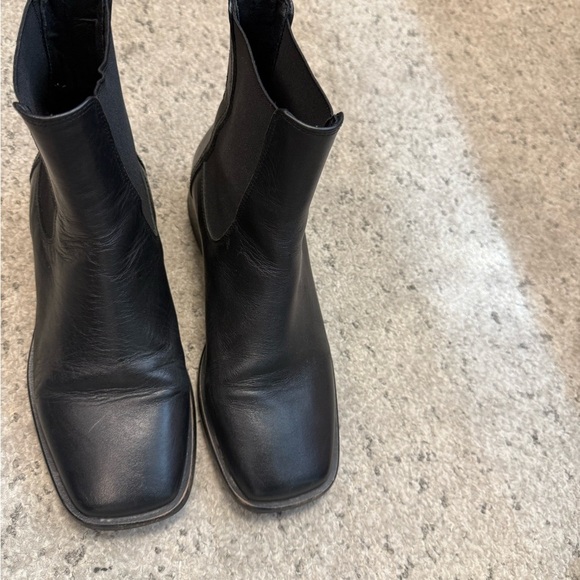 L'INTERVALLE size 38 (7.5-8) Chelsea Mint condition barely worn Leather boots - Picture 9 of 16